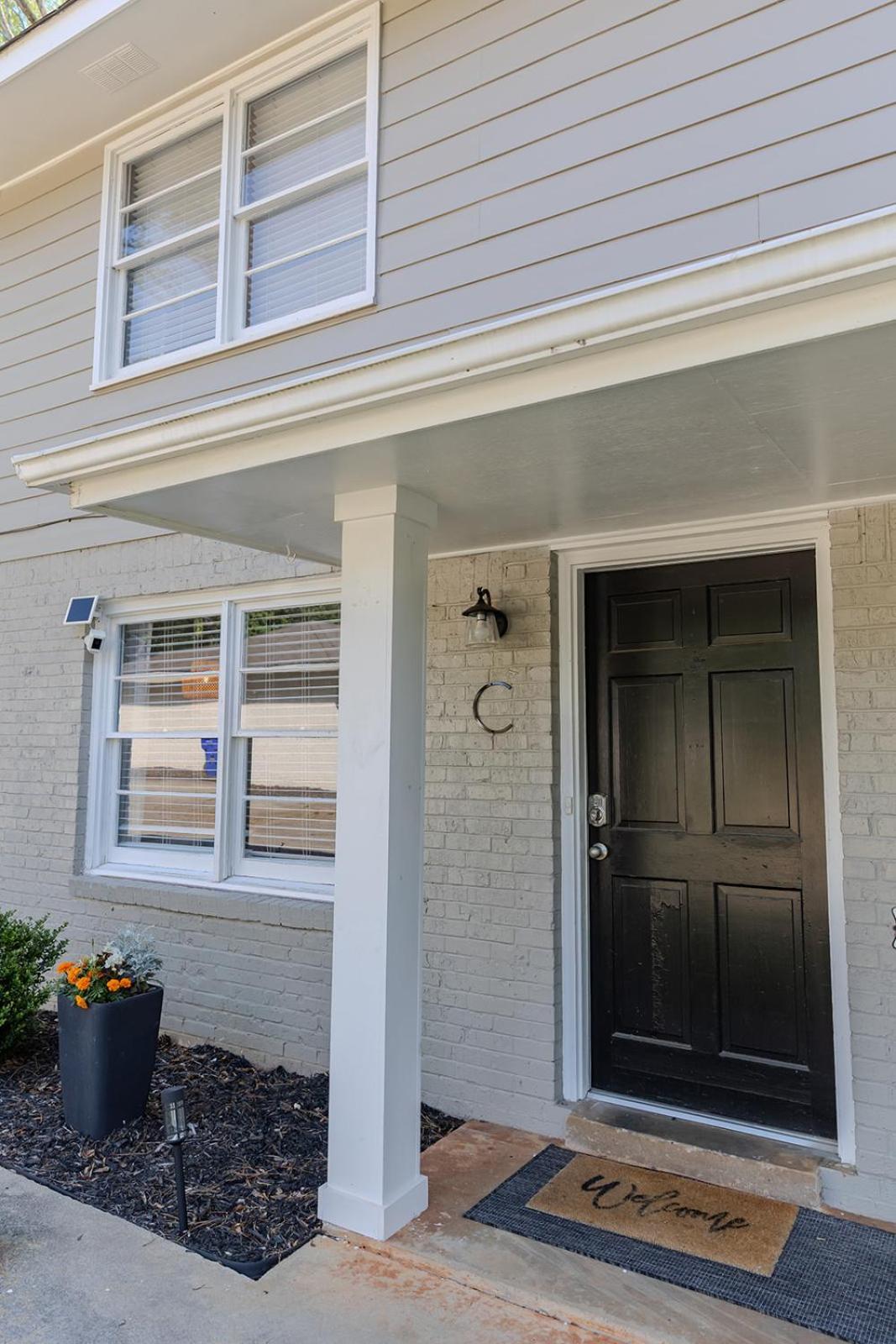 Coastal Cottage 1/2 Mile From Covington Square Exterior photo